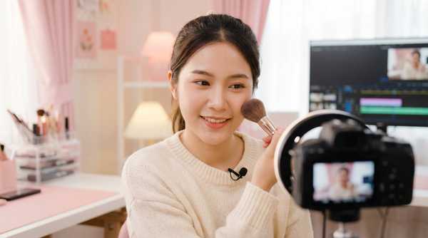 草莓视频美妆视频教程